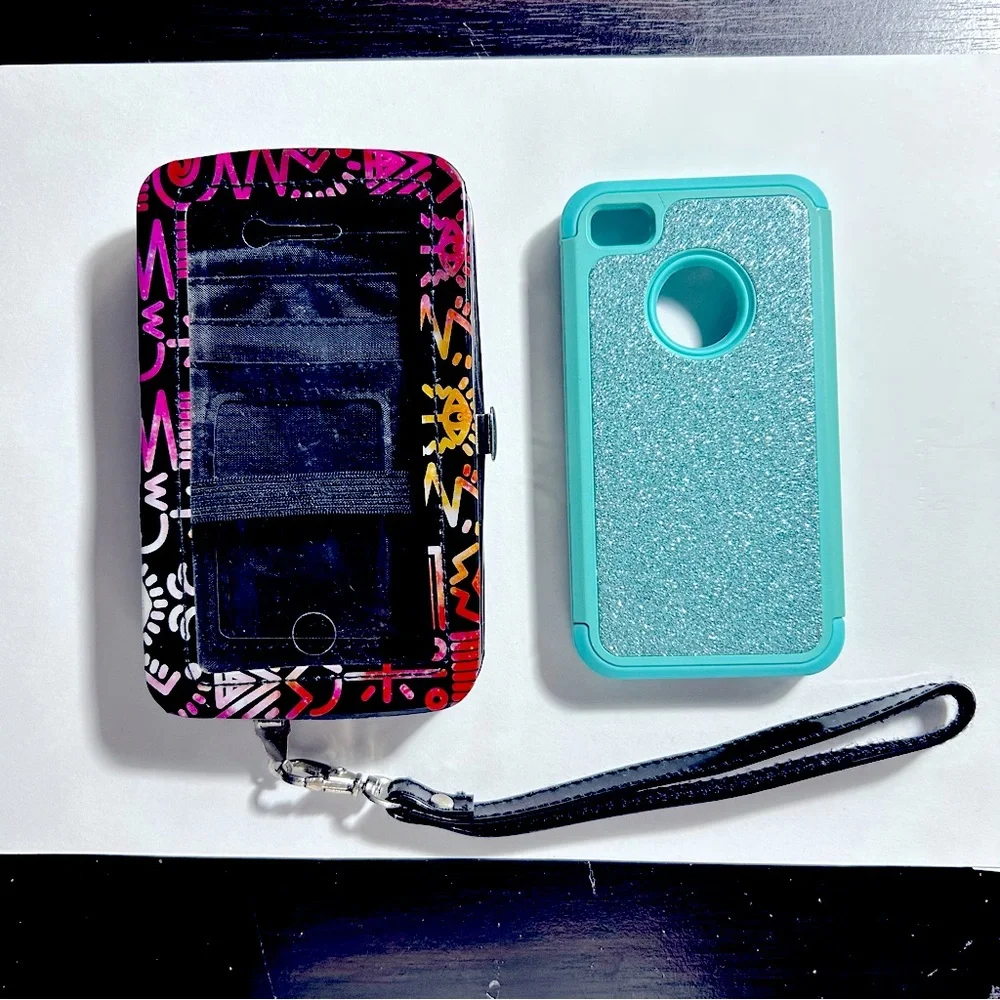Set of 2 iPhone 4 cases